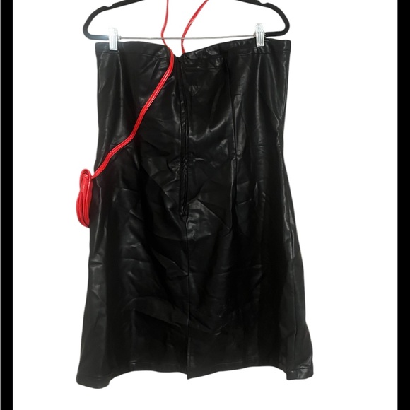 RARE Fashion Brand Company Black Dress with Red Connected Pouch size 2XL - Picture 3 of 5
